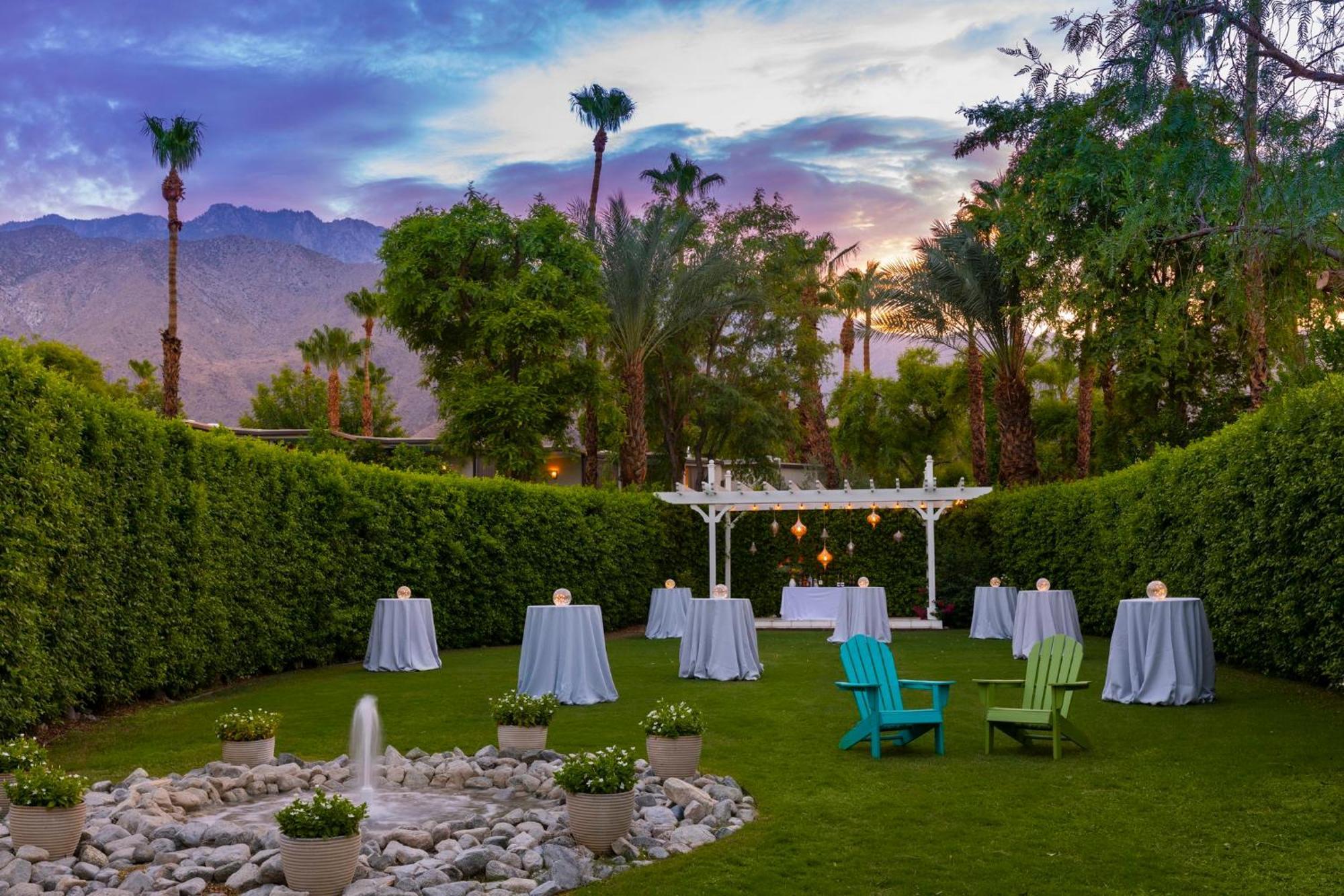 Riviera Resort Palm Springs Bagian luar foto