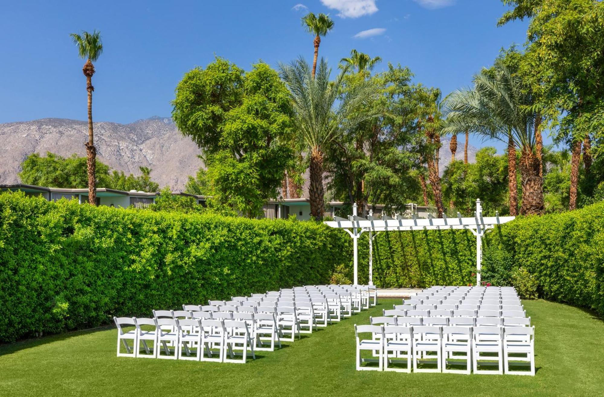 Riviera Resort Palm Springs Bagian luar foto